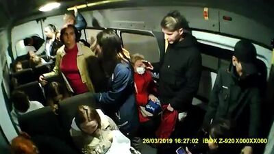 Um homem agrediu uma mulher com os punhos no autocarro n.º 41