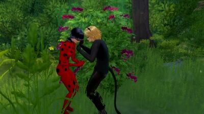 A história de amor da Lady Bug e do Super Gato no jogo The Sims 4