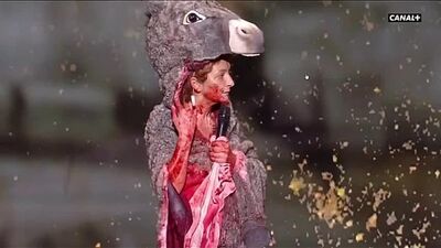 Aktorka Corinne Masiero rozebrała się podczas ceremonii wręczenia nagród filmowych „Cezar”