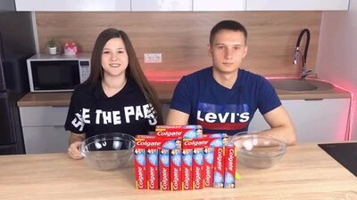 [Lina Win] Le défi du slime à la pâte dentifrice ! 3 couleurs de colle dans le slime ! Toothpaste Slime Challenge !