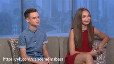 Maddie Ziegler e Jaeden Lieberher falam sobre o novo filme «The Book of Henry» no programa «Good Day LA»