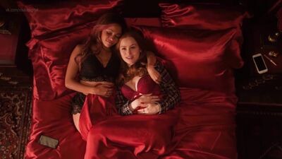 Madelaine Petsch, Ashleigh Murray – Riverdale (2019) Sezon 3, odcinek 12 HD 1080p Nagość? Seksowne! / Madelaine Petsch, Ashleigh Murray – Riverdale