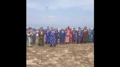 Шамандар жаңбыр жаудырады