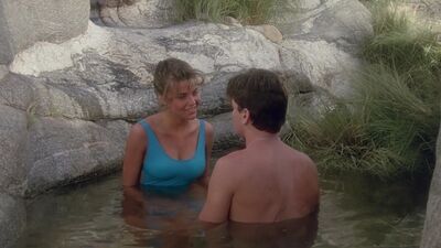 Sherilyn Fenn desnuda - The Wraith (1986) HD 1080p