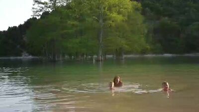 Sul lago Kiparisovoe a Sukko