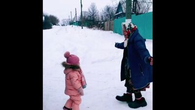 Обійми бабусі — це найнадійніше!