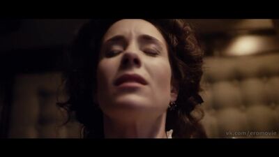 Olga Sutulova, sexy e nuda nel film «Trotsky» (18+)