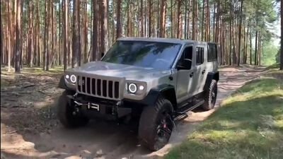 ВПК «Стрела» — новий російський позашляховик на шинах MAXXIS RAZR MT