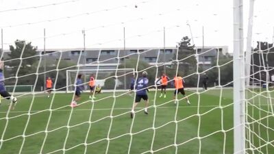 Enzo Zidane marcó un golazo de chilena en el entrenamiento del Real Madrid