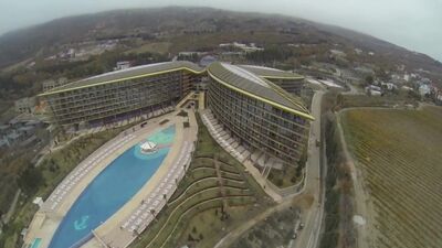 El magnífico hotel de 5 estrellas MRIYA RESORT, en Crimea. Yalta